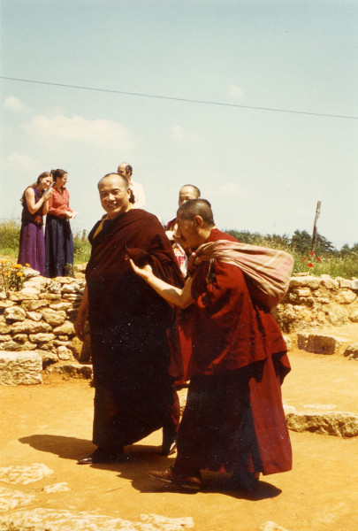 Première cérémonie de la Coiffe Noire à Dhagpo Kagyu Ling