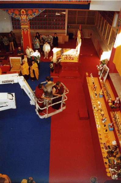 21 juillet 2001, le bouddha du grand temple de Kundreul Ling : de la création à la consécration