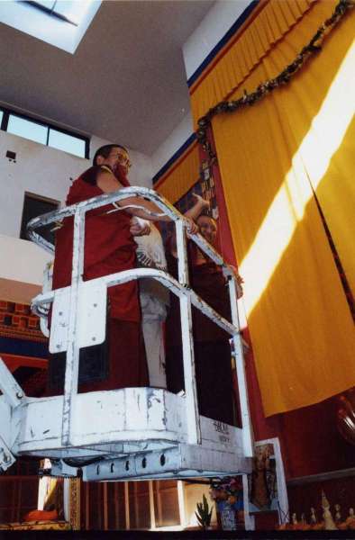 21 juillet 2001, le bouddha du grand temple de Kundreul Ling : de la création à la consécration