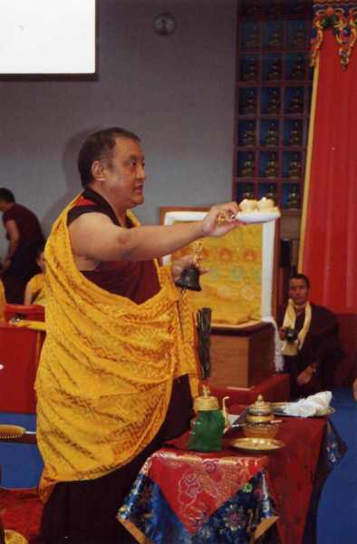 21 juillet 2001, le bouddha du grand temple de Kundreul Ling : de la création à la consécration