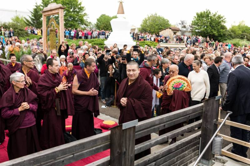 31 juillet 2015 : consécration de l’Institut Dhagpo Kagyu Ling