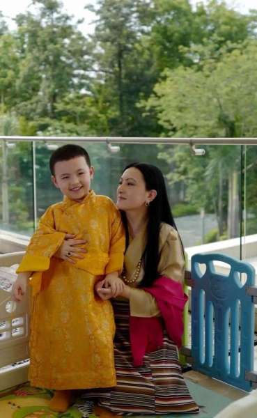 Photos de Thugseyla à l’occasion de son anniversaire / Photos of Thugseyla to celebrate his birthday