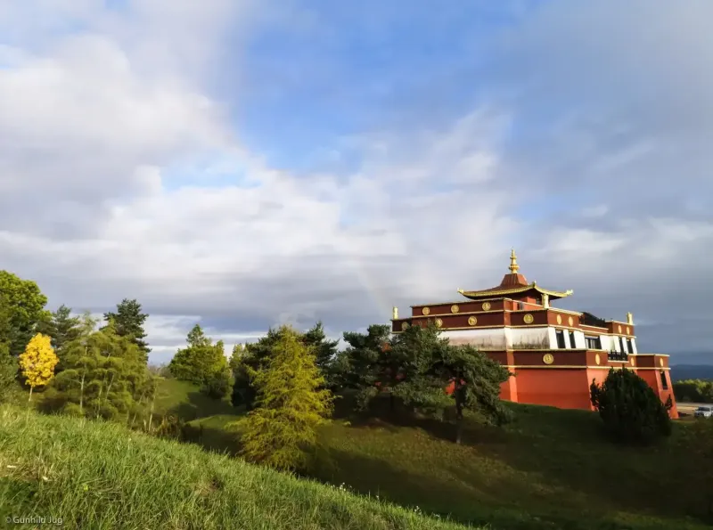 Présentation de Thugseyla à Dhagpo Kundreul Ling