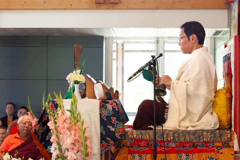 Son Éminence Trungram Gyatrul Rinpoché à Dhagpo Kagyu Ling