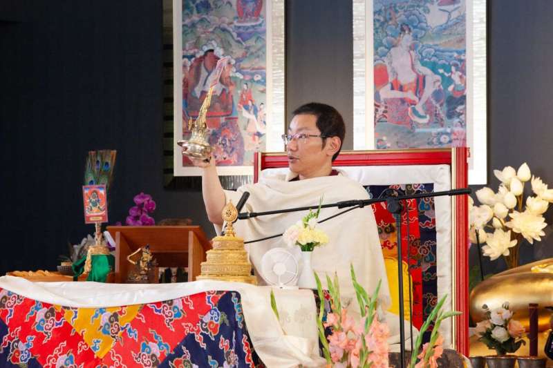 Son Éminence Trungram Gyatrul Rinpoché à Dhagpo Kagyu Ling