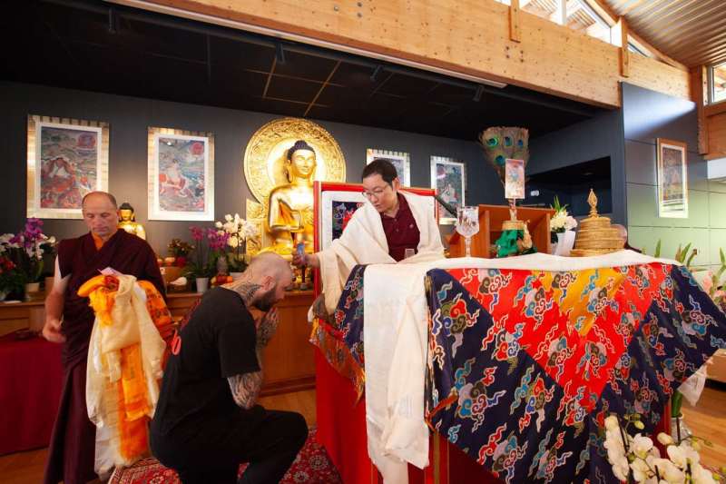 Son Éminence Trungram Gyatrul Rinpoché à Dhagpo Kagyu Ling