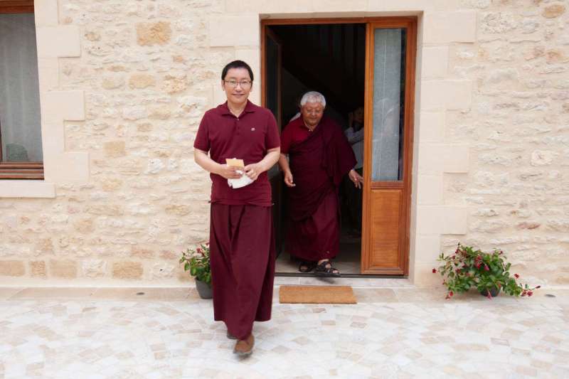 Son Éminence Trungram Gyatrul Rinpoché à Dhagpo Kagyu Ling