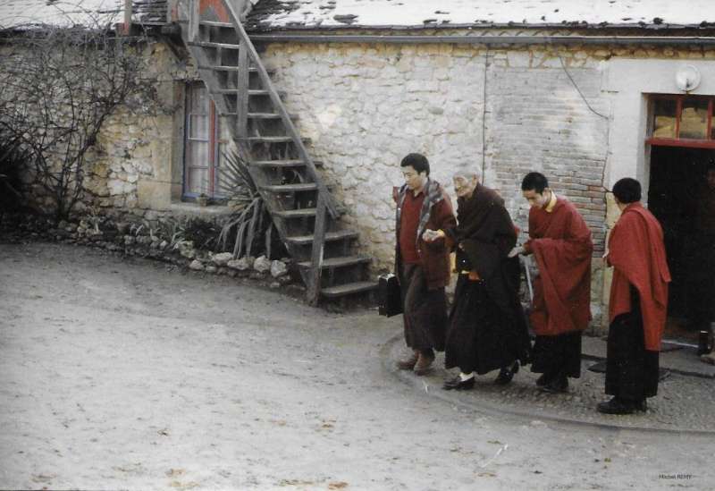 12_1983_13-fev_Venerable-Kalou-Rimpotche_arrivee_dkl_-Michel-REMY4