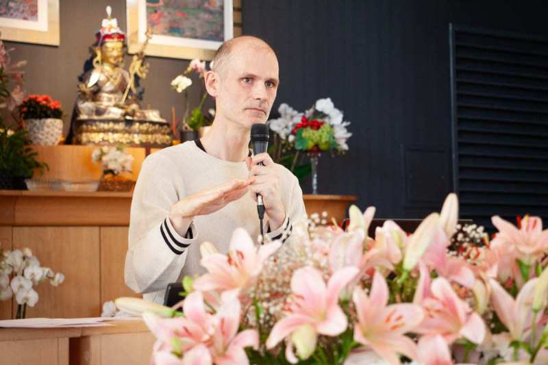 Retour en images sur la dernière retraite d’étude et méditation guidée par lama Jigmé Rinpoché, à Dhagpo Kagyu Ling