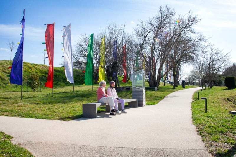Retour en images sur la dernière retraite d’étude et méditation guidée par lama Jigmé Rinpoché, à Dhagpo Kagyu Ling