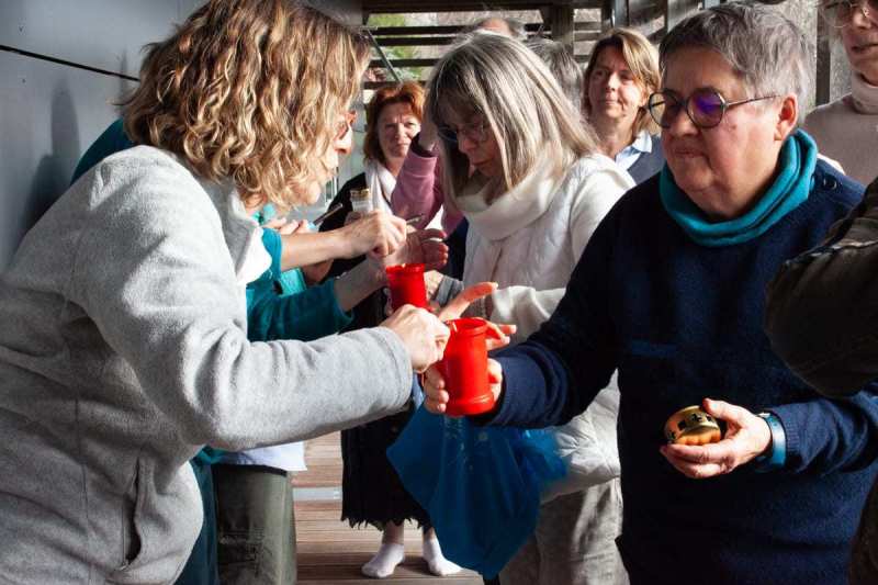 Retour en images sur la dernière retraite d’étude et méditation guidée par lama Jigmé Rinpoché, à Dhagpo Kagyu Ling