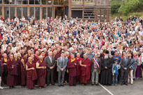 Inauguration du bâtiment par Kunzig Shamar Rinpoché, le 13 juin 2013, en présence des représentants de l’État et des maîtres de la lignée
