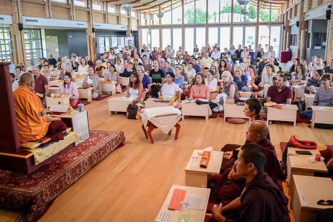 Lama Nygyam et les stagiaires de powa