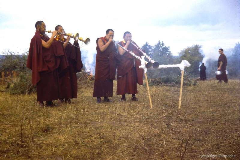 01_1977-11_GKXVI-CotedeJor@JigmeRinpoche-10