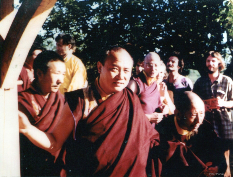 Première cérémonie de la Coiffe Noire à Dhagpo Kagyu Ling