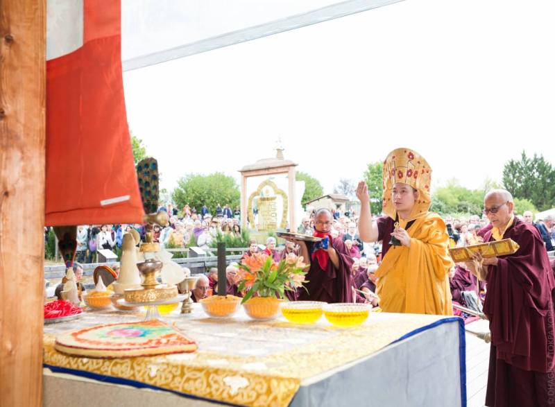 31 juillet 2015 : consécration de l’Institut Dhagpo Kagyu Ling
