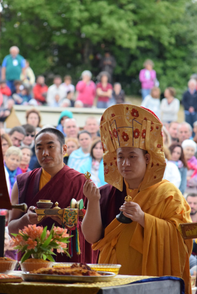31 juillet 2015 : consécration de l’Institut Dhagpo Kagyu Ling