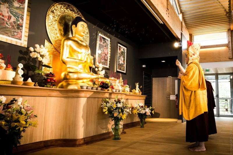 31 juillet 2015 : consécration de l’Institut Dhagpo Kagyu Ling