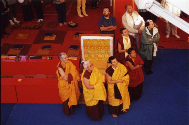 21 juillet 2001, le bouddha du grand temple de Kundreul Ling : de la création à la consécration
