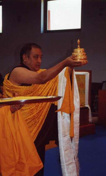 21 juillet 2001, le bouddha du grand temple de Kundreul Ling : de la création à la consécration