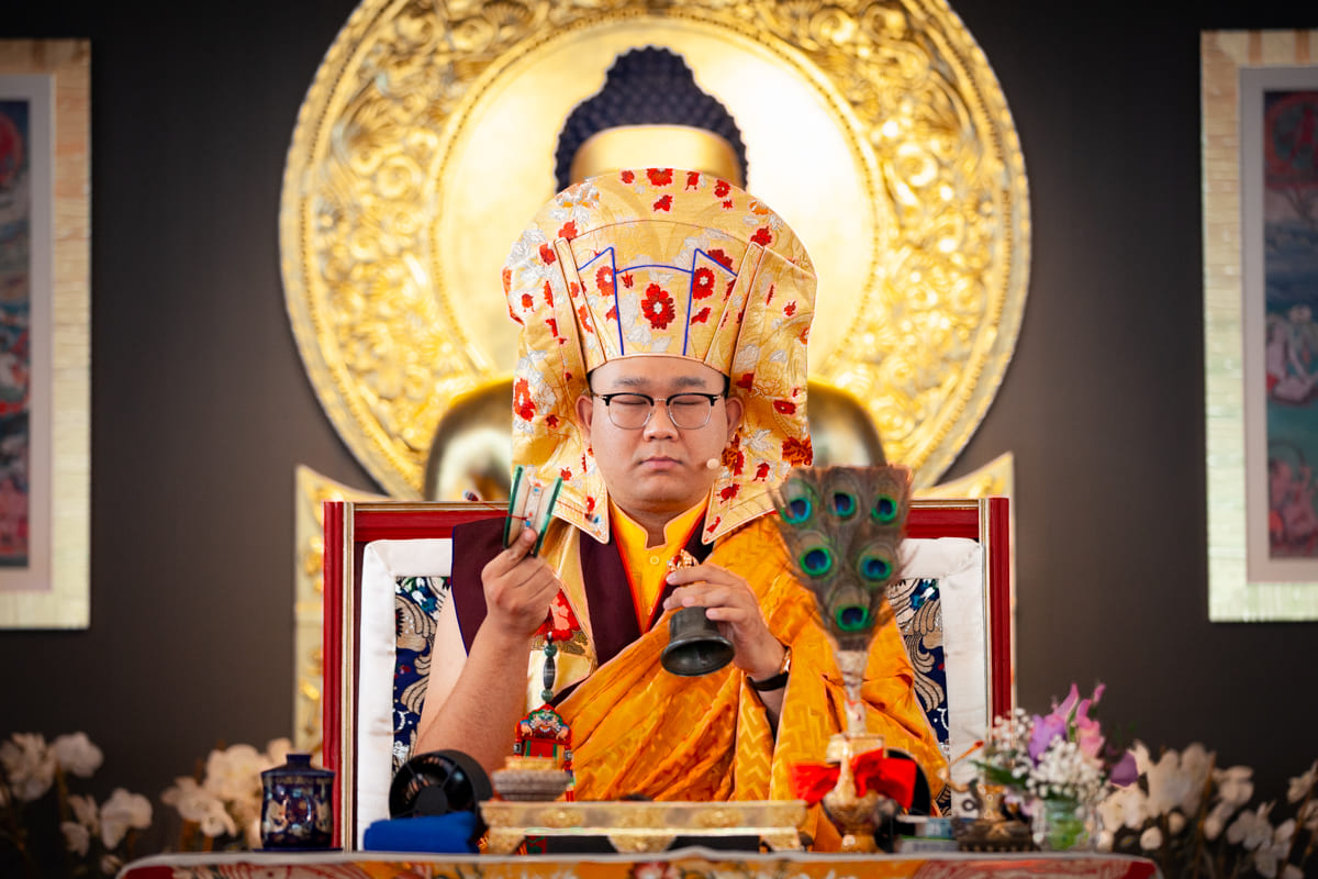 Son Éminence Jamgon Kongtrul Rinpoché, à Dhagpo Kagyu Ling