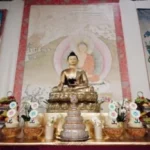 Karmapa gibt Dharma-Unterweisungen und eine Einweihung in Dhagpo Möhra