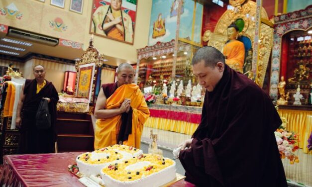 Karmapa préside les célébrations du Vesak à Kuala Lumpur