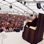 Karmapa se rend à Europe Center pour le stage international d’été